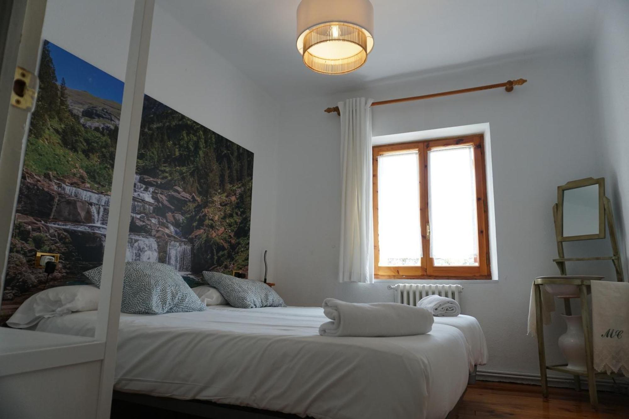 Cirjuana, Casa En El Centro Con Agradable Jardin Y Barbacoa By Pirineos 360 Villa บีเอสกัส ภายนอก รูปภาพ